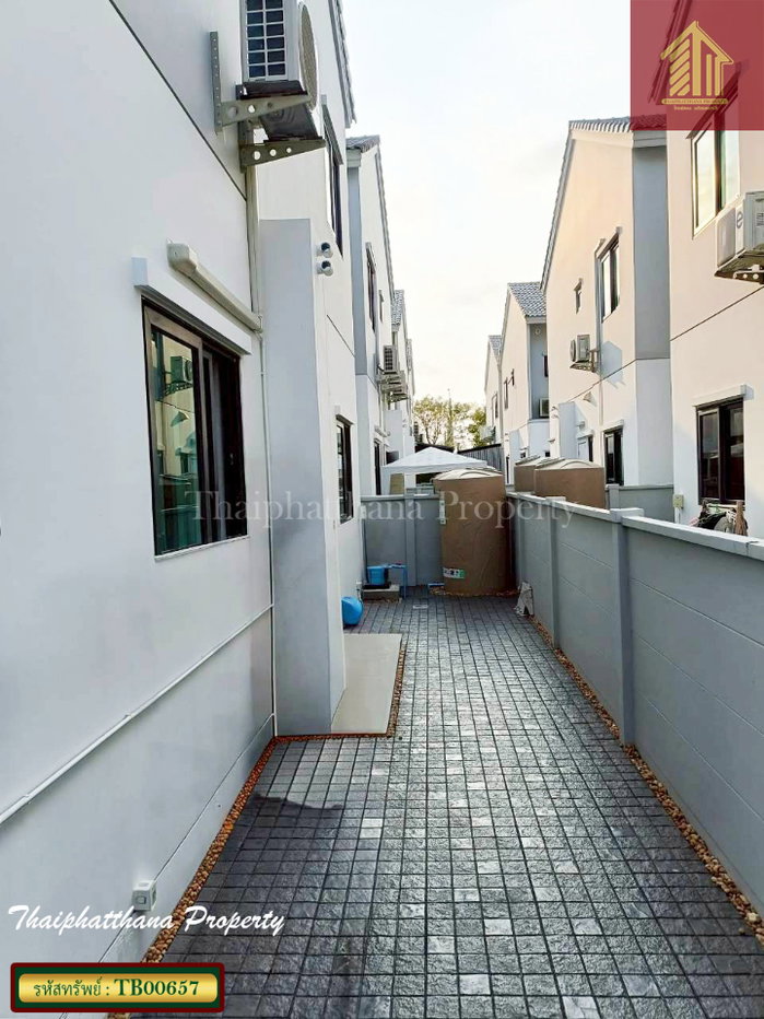 รูป หมู่บ้านเซนส์ บางนา-สุวรรณภูมิ บ้านสวยสภาพใหม่ สไตล์สแกนดิเนเวียน ตกแต่งพร้อมเข้าอยู่ - รูปที่ 14/15