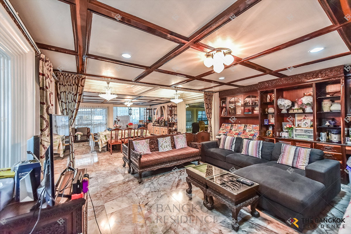 รูป 🏡 ขายบ้านหรูสาทร 80 ตร.ว. Sathorn Place ใกล้ BTS สุรศักดิ์ เหมาะทำ Home Office - รูปที่ 1/22