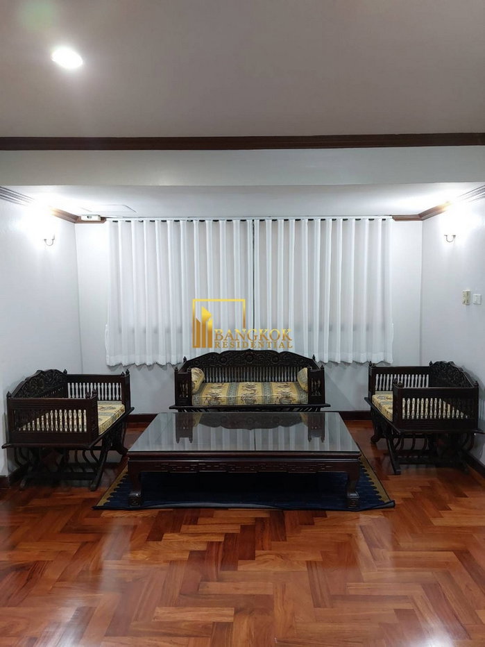 รูป Spacious 4 Bedroom Townhouse Ideal For Families - BR8404SH - รูปที่ 3/35