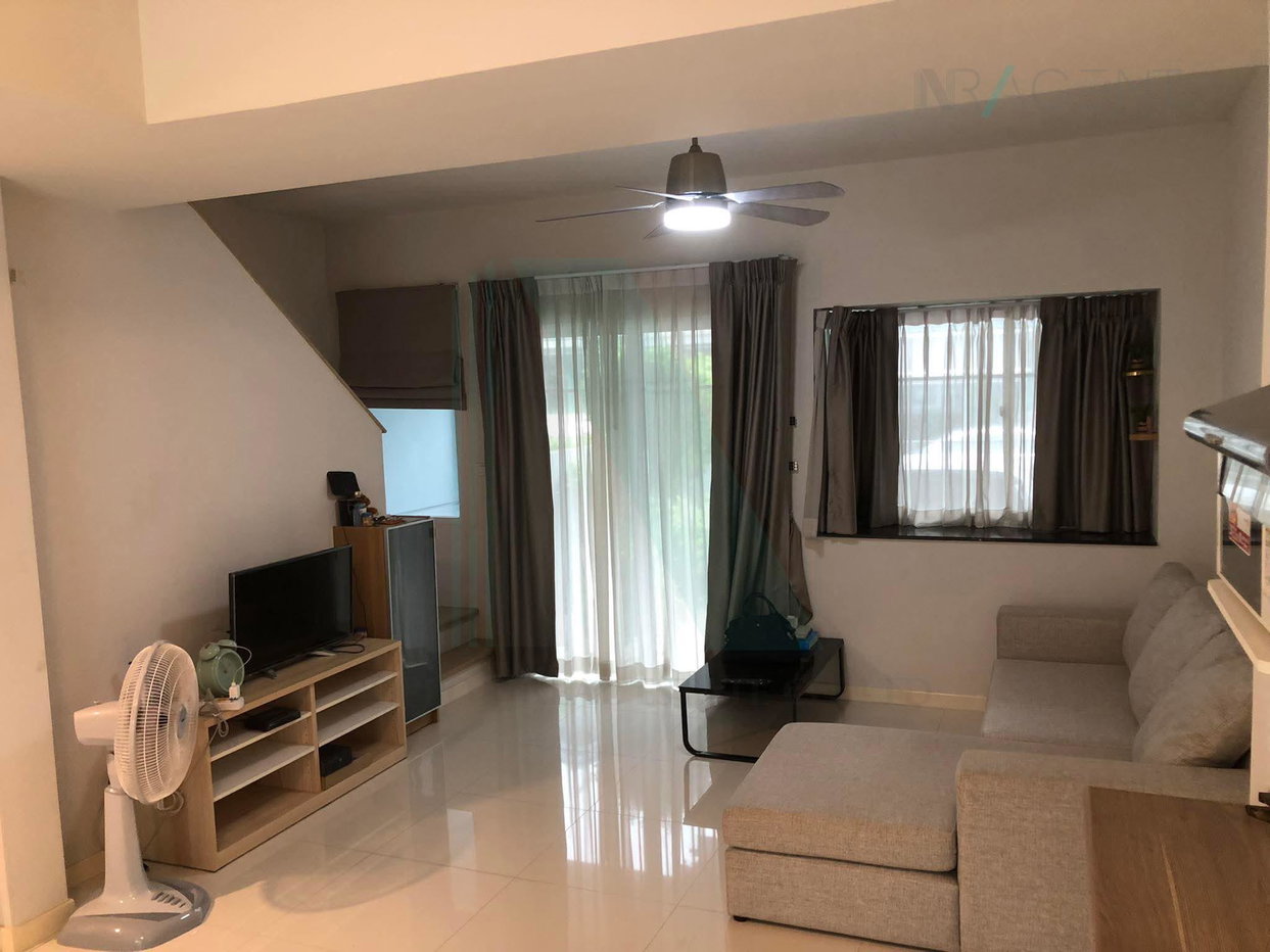 รูป 📌 ขายทาวน์เฮาส์ โครงการ อินดี้ 3 บางนา กม.7 2 ชั้น 2 ห้องนอน 3 ห้องน้ำ - รูปที่ 3/8