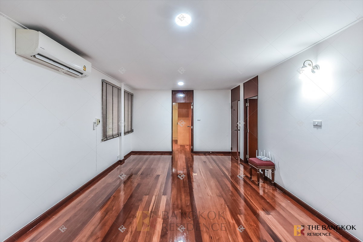 รูป House Area Sukhumvit 4 ใจกลางสุขุมวิท 4นอน 120k 🌿 บ้านสวยสไตล์ Cozy Resort พร้อมพื้นที่สีเขียวรอบบ้าน - รูปที่ 9/15