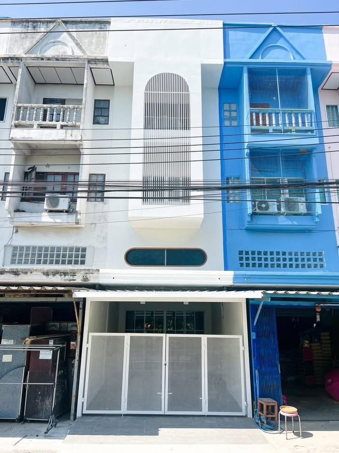 รูป ขายทาวน์เฮาส์ 3 ชั้นครึ่ง หมู่บ้านพิมลราช 1 บ้านกล้วย ไทรน้อย นนทบุรี รีโนเวท พร้อมอยู่ - รูปที่ 1/12