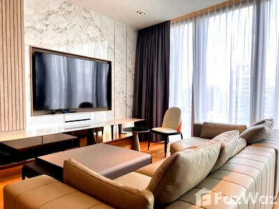 Condos for rent BTS Phrom Phong : Rare unit with high floor 5577263