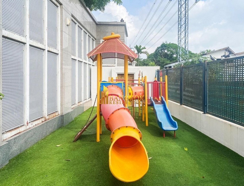 รูป Incredible 5 Bedroom Duplex Penthouse Apartment in Ploenchit - BR0636AP - รูปที่ 23/30
