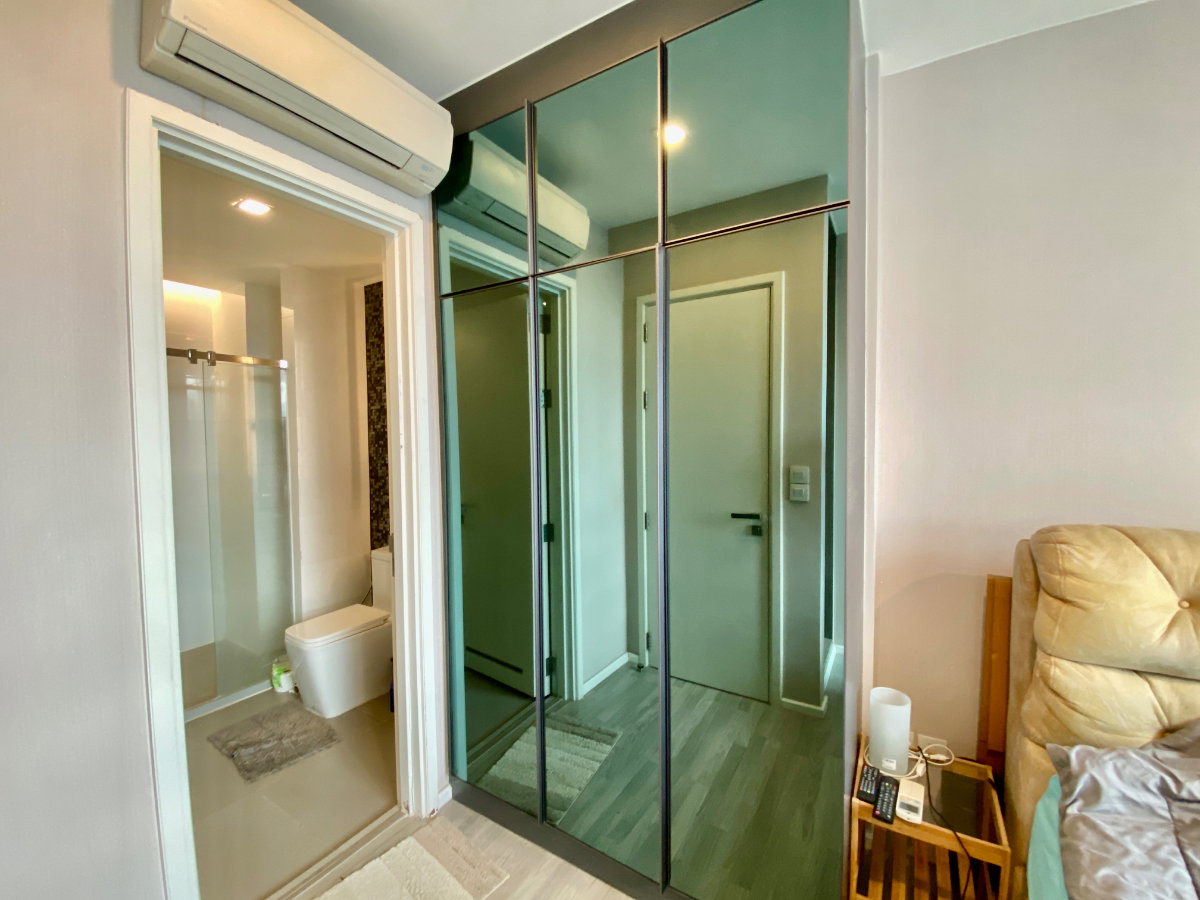 รูป ขายด่วน ขายต่ำกว่าราคาประเมิน The Room Sukhumvit 69 เพียง 100 เมตรจาก BTS พระโขนง พร้อมเฟอร์นิเจอร์และเครื่องใช้ไฟฟ้าครบชุด - รูปที่ 10/38