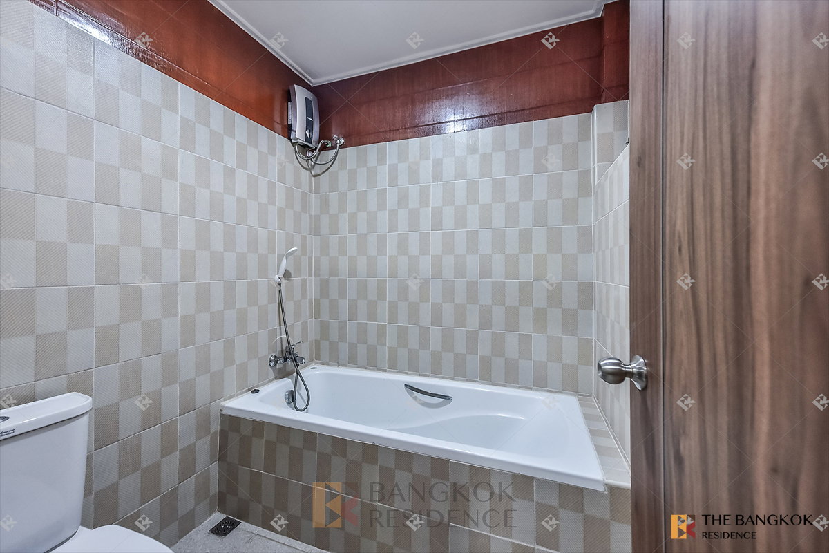 รูป House Area Sukhumvit 4 ใจกลางสุขุมวิท 4นอน 120k 🌿 บ้านสวยสไตล์ Cozy Resort พร้อมพื้นที่สีเขียวรอบบ้าน - รูปที่ 14/15