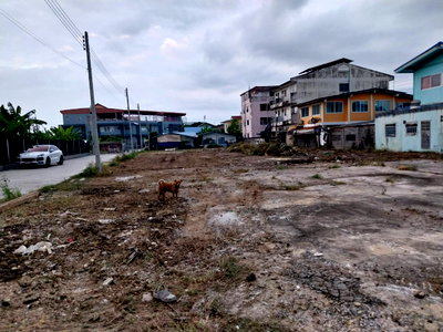 Land for sale Thanyaburi Pathumthani : Land for Sale – Subdivided Plots (76 Sq.wah per Plot) Behind Future Park Rangsit