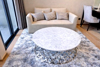 Condos for rent : 1-BR 45 Sqm High-Floor At The Esse Asoke Near MRT Sukhumvit (ID 2790132)