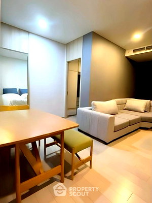Condos for rent : High-Floor 2-BR 72 Sqm Siamese Exclusive 42, 300m to BTS Ekkamai (ID 2966653)