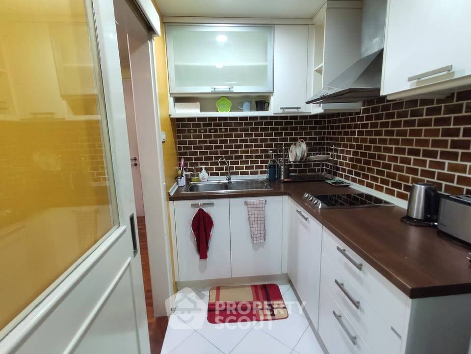 รูป คอนโด 1-ห้องนอน ที่ บ้าน สิริ สุขุมวิท 10 คอนโดมิเนียม ใกล้ BTS นานา (ID 510145) - รูปที่ 9/20