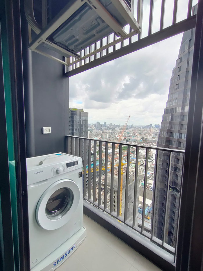 รูป Life Asoke-Rama9 for rent ไลฟ์ อโศก-พระรามเก้า ให้เช่า Cheapest Price ราคา : 17,500 baht Floor : 38th floor Block : A Sqm : 27.05sqm 1 Bedroom - รูปที่ 12/12