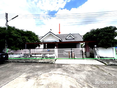 HOME 58.2 Sq.w. Pluak Daeng Rayong for 2.4M