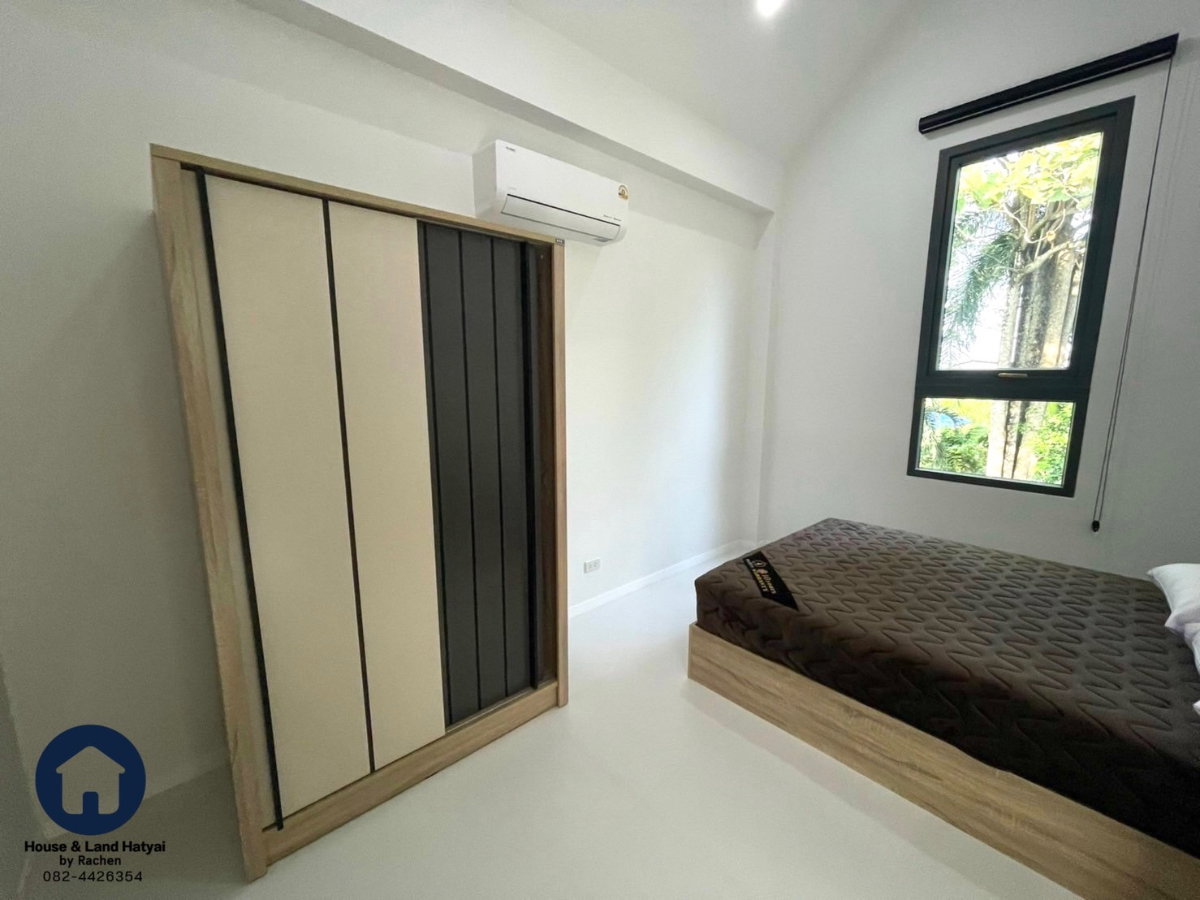 รูป ให้เช่า บ้านเดี่ยว 2 ชั้น เฟอร์ครบ  3 ห้องนอน 3 ห้องน้ำ เช่า 39,000 บาท/เดือน - รูปที่ 17/30
