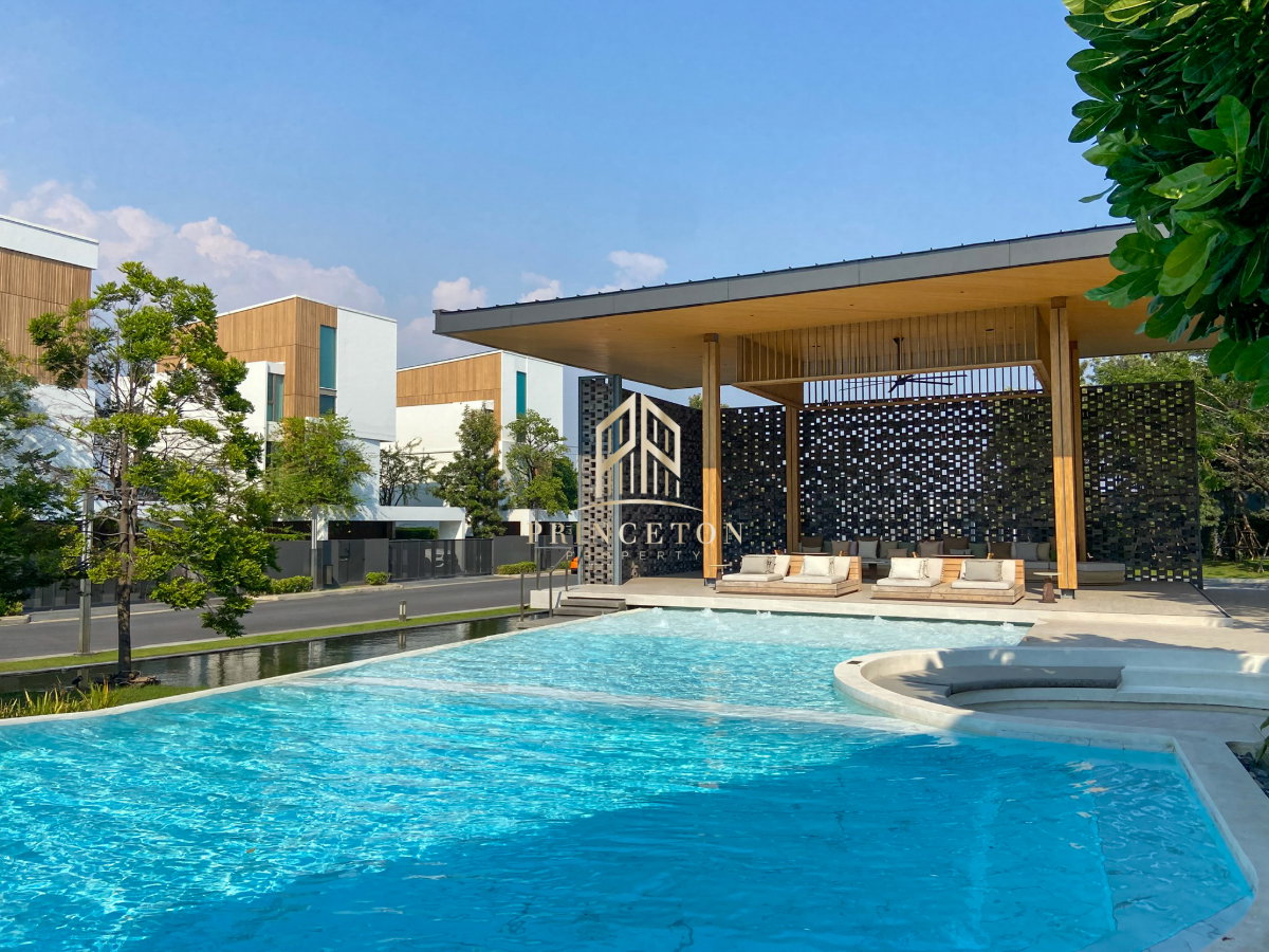 picture VIVE Rama 9 – Luxurious 3-Story Home in Modern Japanese Design - 44/47