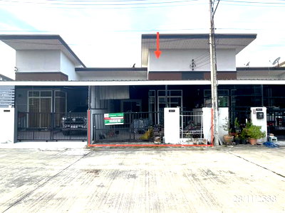 Townhouses for sale Hemaraj Chonburi Industrial Estate : TOWN HOUSE 21.4 Sq.w. Pluak Daeng Rayong for 1.6M