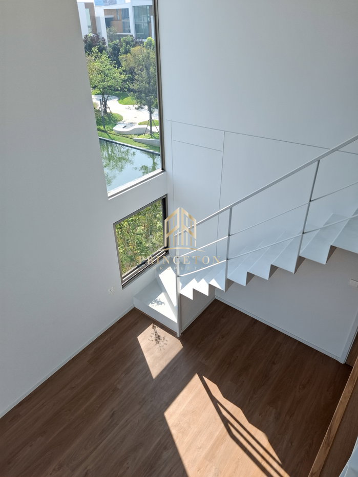 picture VIVE Rama 9 – Luxurious 3-Story Home in Modern Japanese Design - 27/47