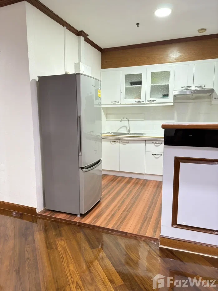 picture Witthayu Complex Condominium (pet friendly) 6437375 - 4/15