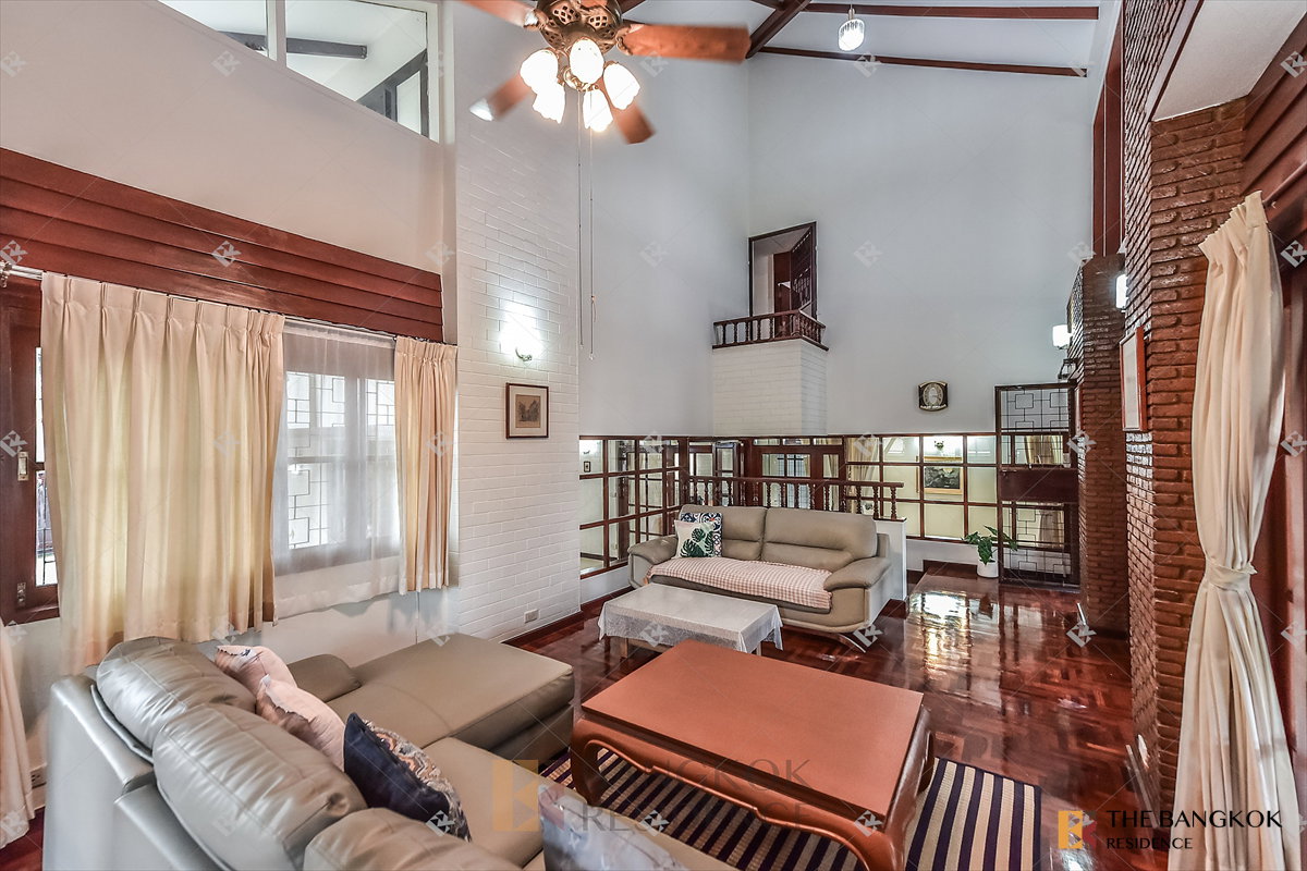 รูป 🏡 House Area Sukhumvit 4 ใจกลางสุขุมวิท 4นอน 70ล้าน 🌿 บ้านสวยสไตล์ Cozy Resort พร้อมพื้นที่สีเขียวรอบบ้าน - รูปที่ 3/26