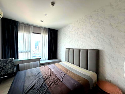 คอนโดให้เช่า : ราคาพิเศษ ห้องสวย ให้เช่า ไลฟ์ อโศก (Life Asoke) เครื่องใช้ไฟฟ้าครบ พร้อมเข้าอยู่