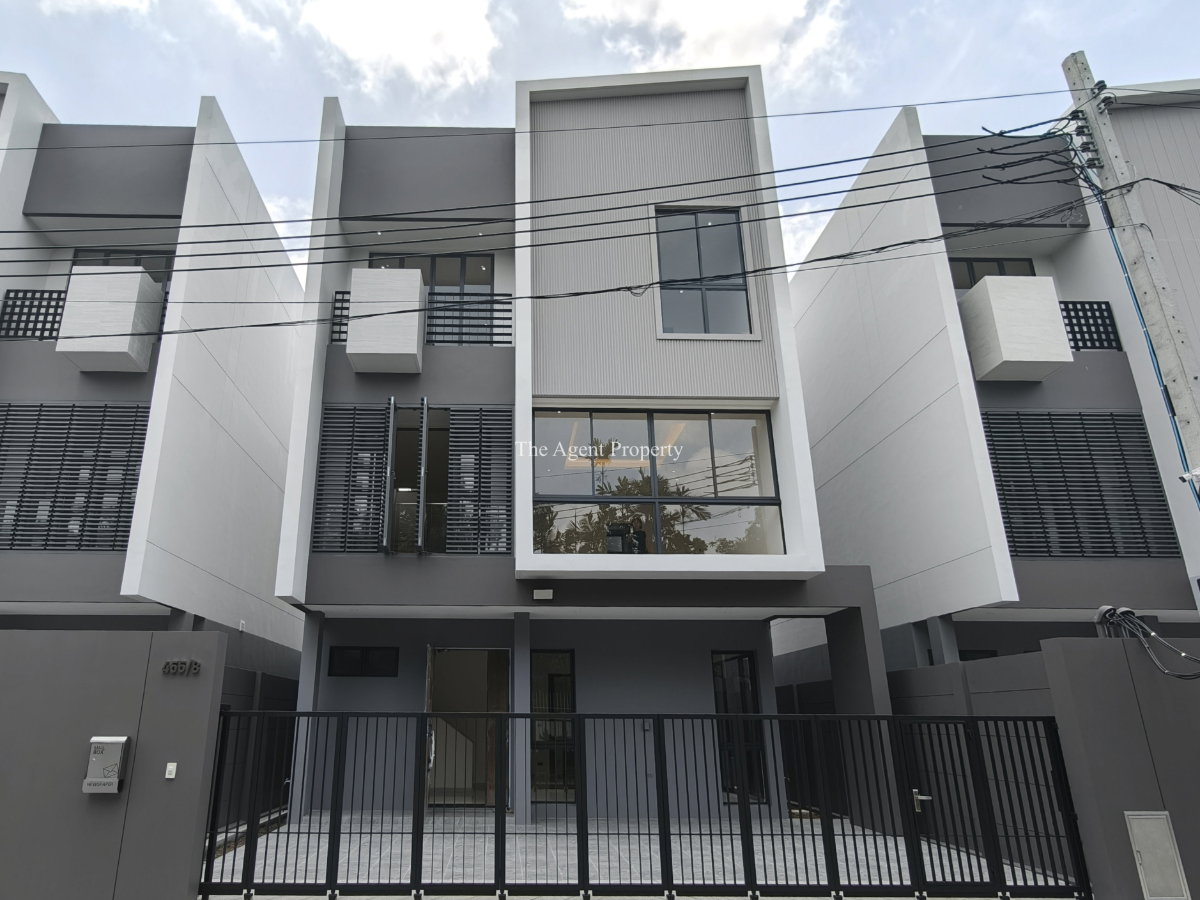 รูป ขายบ้านเดี่ยว Feel Town ลาดพร้าว 101 บ้านมือ1 พร้อมอยู่ 3 ชั้น เนื้อที่ 40 ตร.ว. 4 นอน 5 น้ำ 3 จอด ใกล้ MRT ลาดพร้าว101 CDC Central EastVille - รูปที่ 49/52