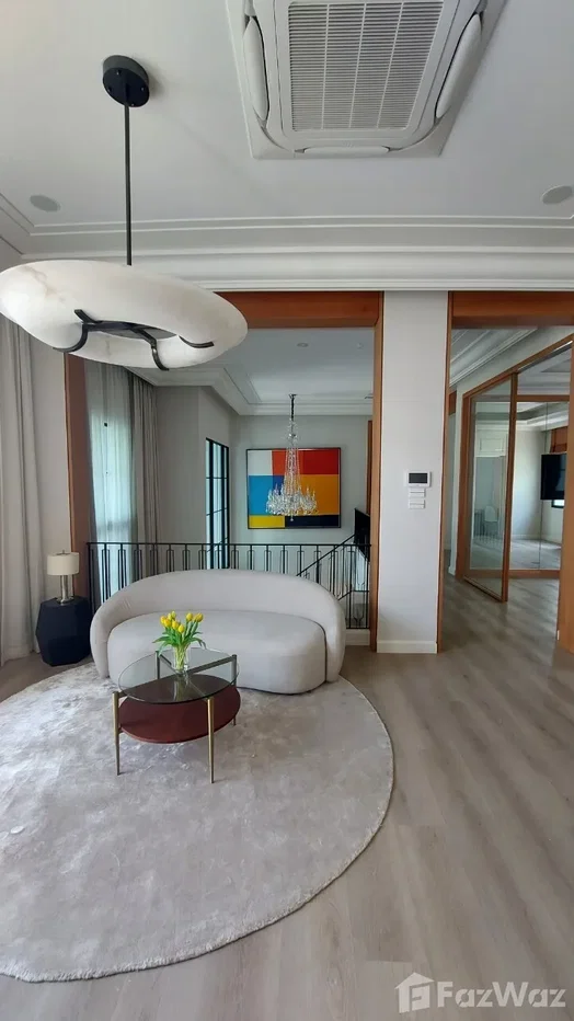 picture 5 bedrooms house for sale 1383442 - 12/20