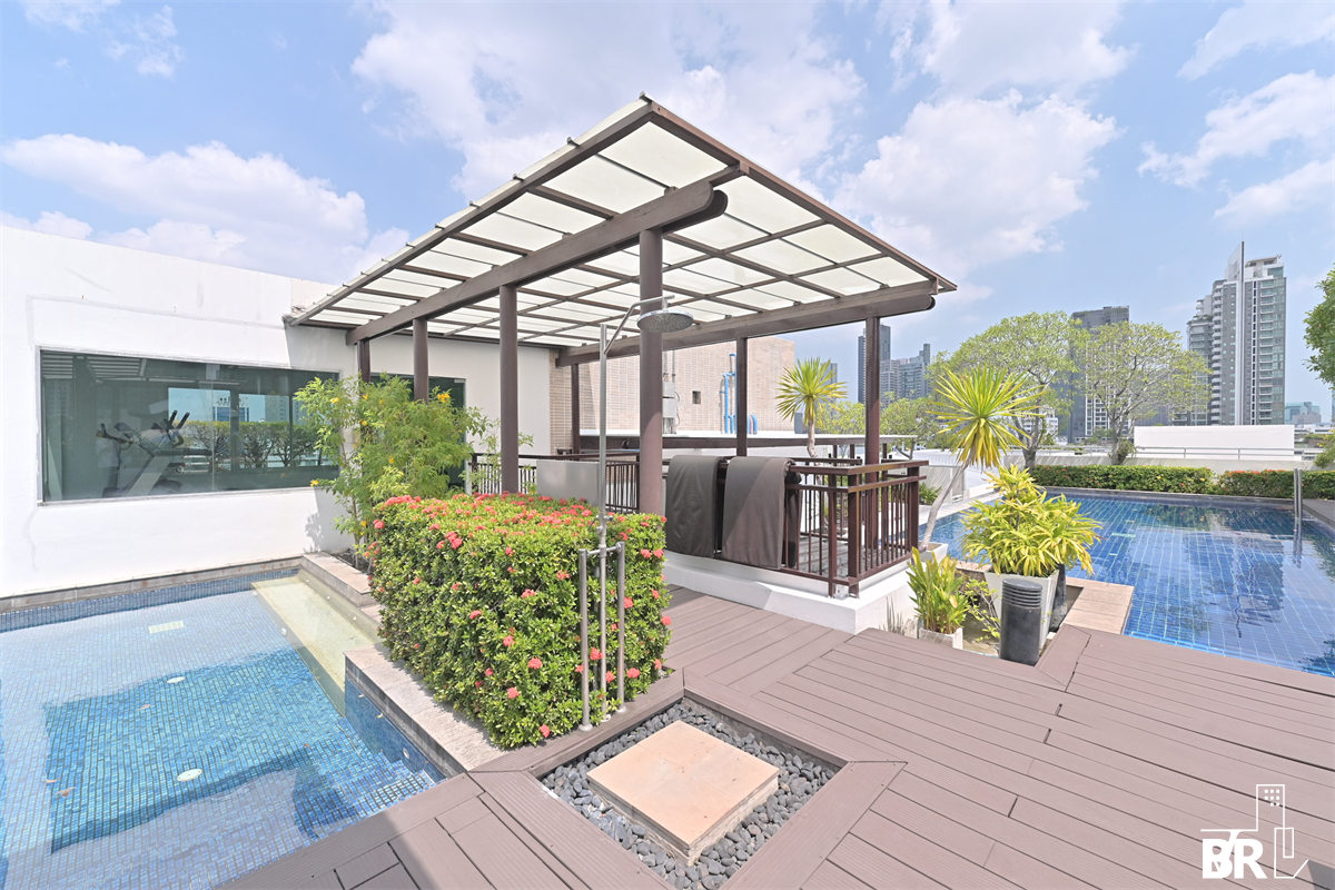 picture Great Price, Prime Location, Dont Miss Out!! 49 Plus - 9/9