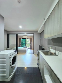 รูปภาพ 30🔥 For rent: A Space Mega 1. Great location near Mega Bangna mall. Convenient living, everything you need in one place. 🛍✨