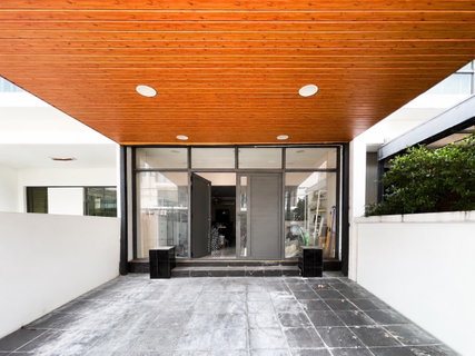The Terrace Ramintra 65 Townhome Fully Renovated • Move-In Ready • Main Road Location Price: THB 6,190,000