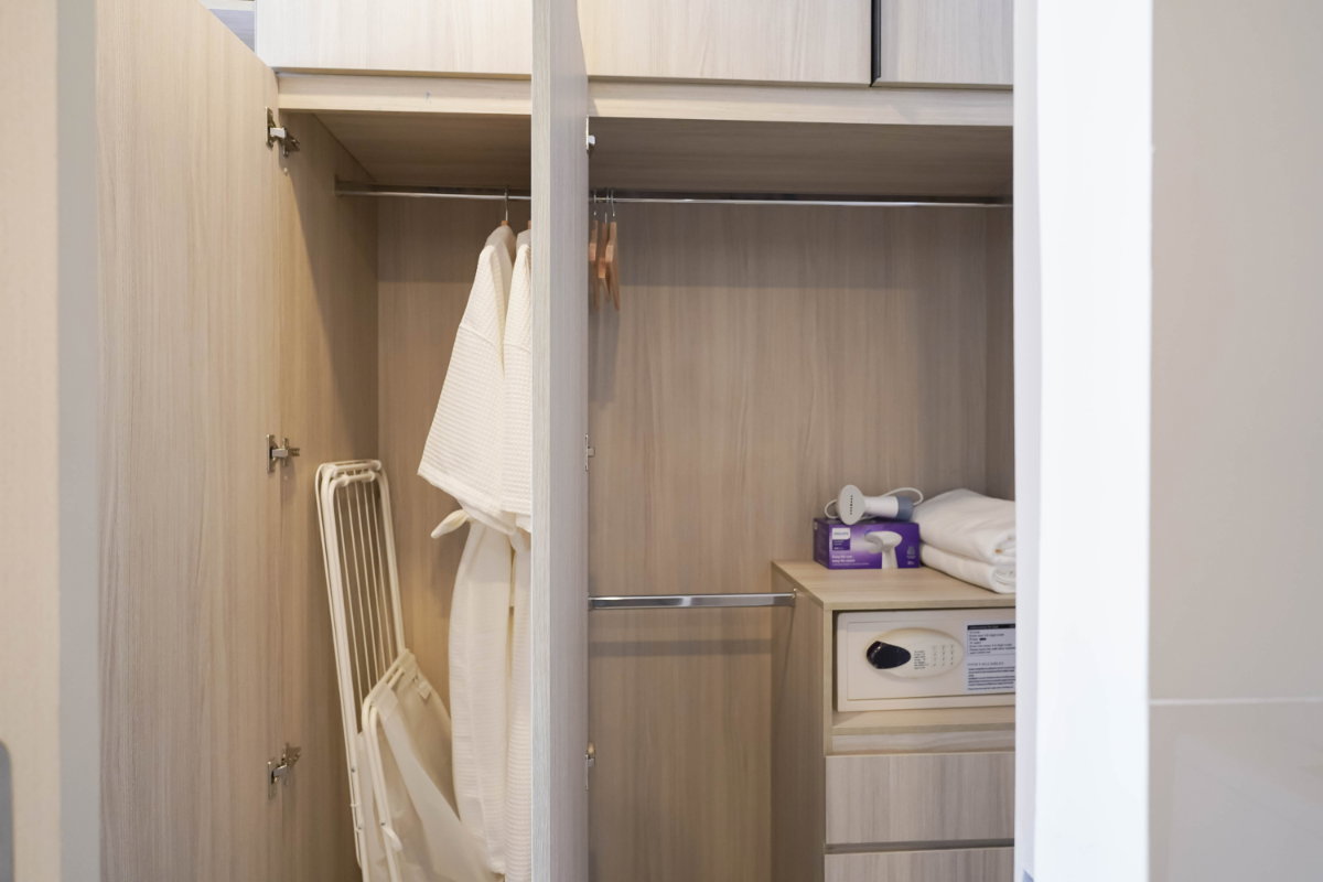 picture 🍀 Short-Term Rental Available 🍀 Origin Place Bangna ✨ Featuring a spacious Walk-in Closet - 13/25