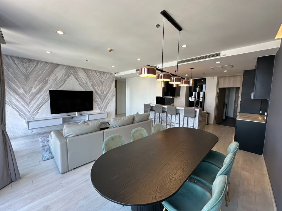 รูป ให้เช่า คอนโดหรู Noble Ploenchit Rare Luxury Corner Unit วิวสถานทูตโล่งสวยมาก ใจกลางเพลินจิต - รูปที่ 6/18
