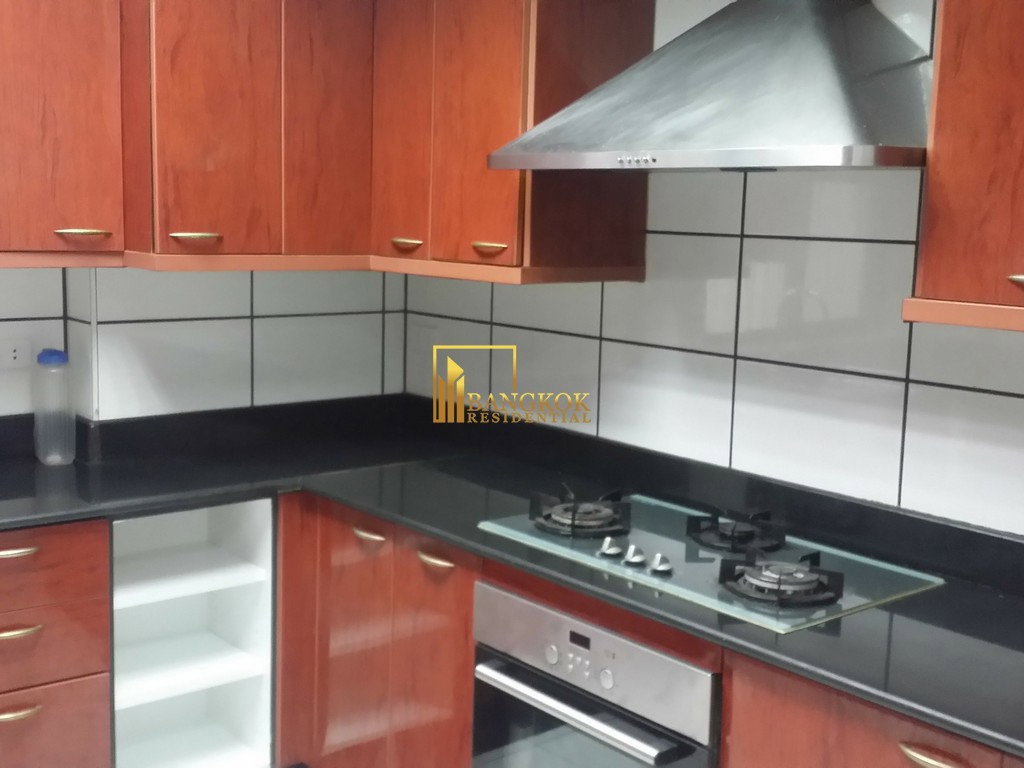 รูป Spacious 4 Bedroom Townhouse Ideal For Families - BR8404SH - รูปที่ 30/35