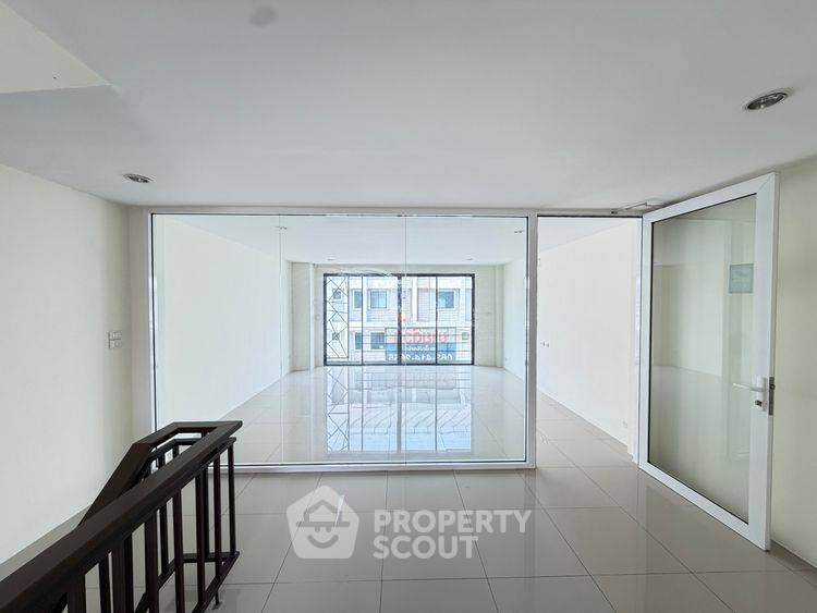 รูป ทาวน์เฮ้าส์ 3-ห้องนอน ใน ปากเกร็ด (ID 2972222) - รูปที่ 5/7