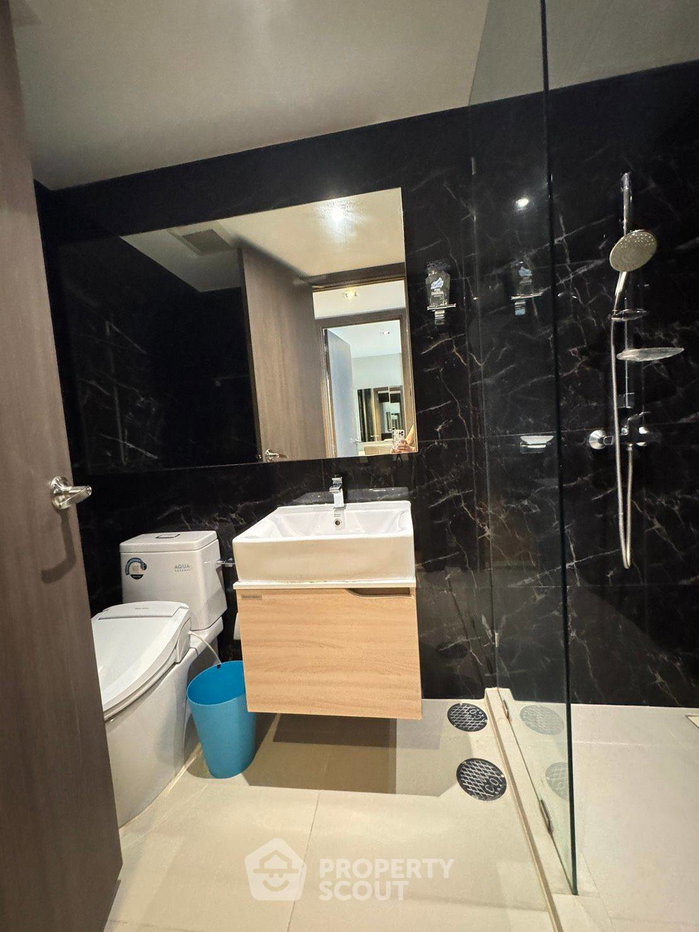 picture 2-BR Condo at Altitude Define near MRT Sam Yan (ID 2970518) - 19/19