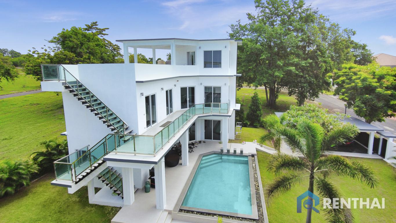 รูป บ้านสุดหรูสไตล์โมเดิร์น ในสนามกอล์ฟฟินิกซ์ - รูปที่ 1/20