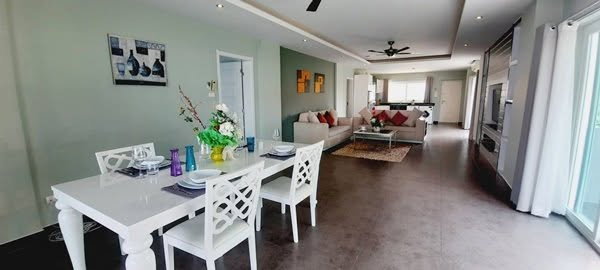 รูป 🔥ขายด่วน  Tudor Court Condo Pratamnak คอนโด ทิวดอร์ คอร์ท พระตำหนัก  ✅ ตกแต่งครบพร้อมครัวยุโรป ทำเลดีเยี่ยมใกล้ชายหาดและพัทยาใต้ โควต้าชื่อต่างชาติ - รูปที่ 4/11