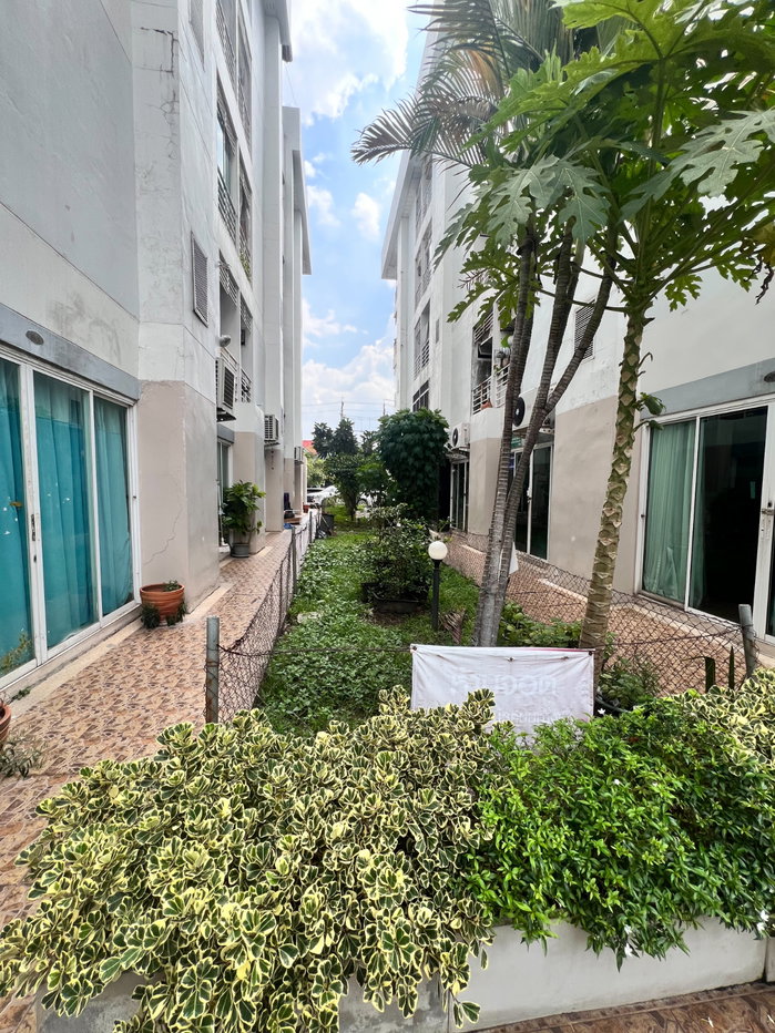 picture **Owner selling directly*** 📌 Condo for sale: JW Suite Chokchai 4, Studio, 5th floor, Building E. Pets allowed (previously kept as pets) - 11/25