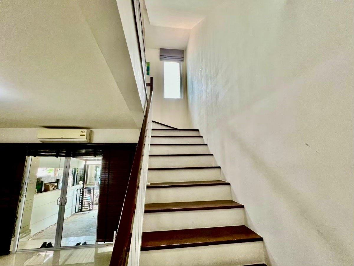 รูป ให้เช่า Townhome 3 ชั้น โครงการ Town Avenue พระราม 9 – กรุงเทพกรีฑา 7 ใกล้ถนนรามคำแหง 60 และทางด่วน เดินทางสะดวก - รูปที่ 8/19