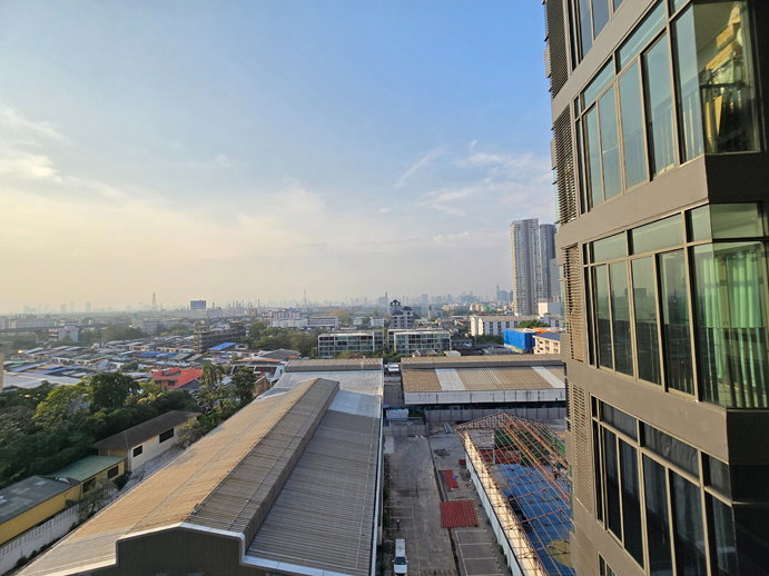 รูป 🔥ให้เช่าถูกมาก🔥 ห้องสวย ตกแต่งใหม่ มีเครื่องซักผ้า วิวสระว่ายน้ำ Ideo Blucove Sukhumvit - รูปที่ 11/16