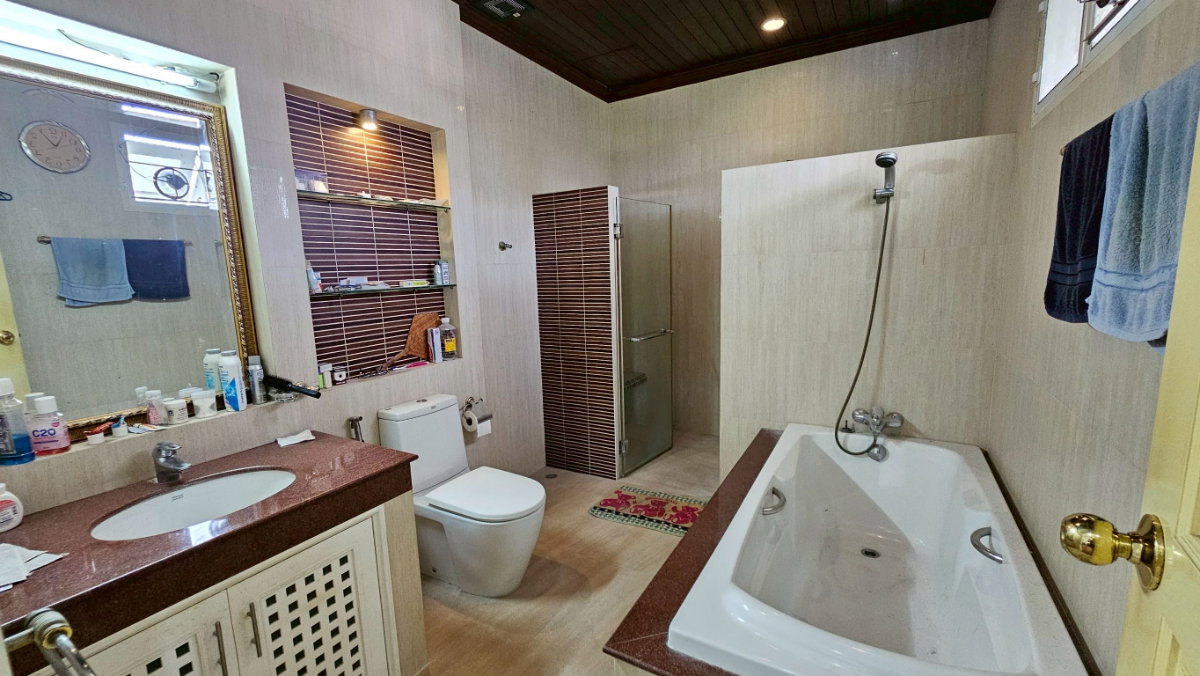 รูป ขายบ้านเดี่ยวริมทะเลสาบ หมู่บ้านกฤษดานคร ปิ่นเกล้า-พุทธมณฑลสาย2  - รูปที่ 20/21