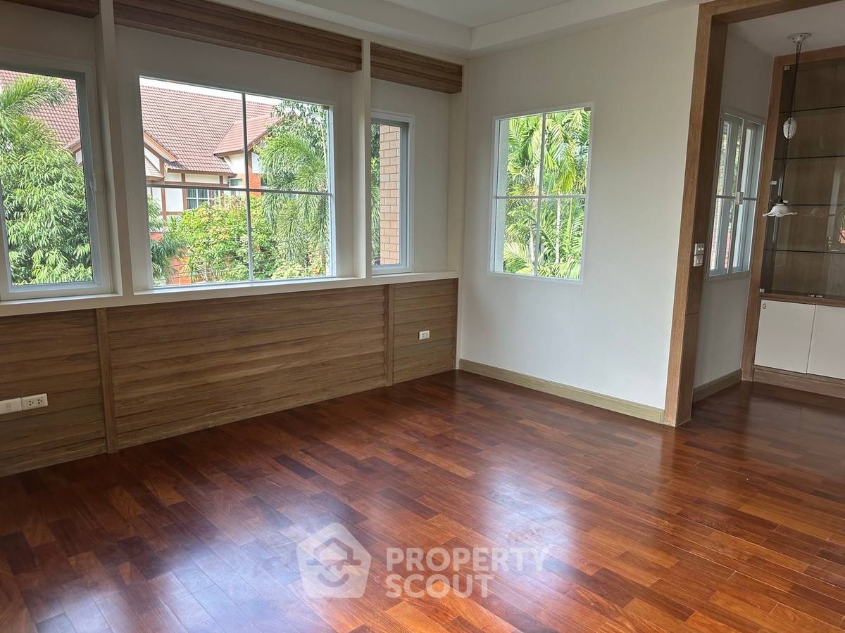 รูป บ้าน 4-ห้องนอน ที่ ลัดดารมย์ อีลีแกนซ์ พระราม 5-2 ใน บางขุนกอง (ID 2972380) - รูปที่ 30/38