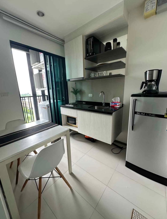 picture The base park east near bts onnut for rent - 6/8