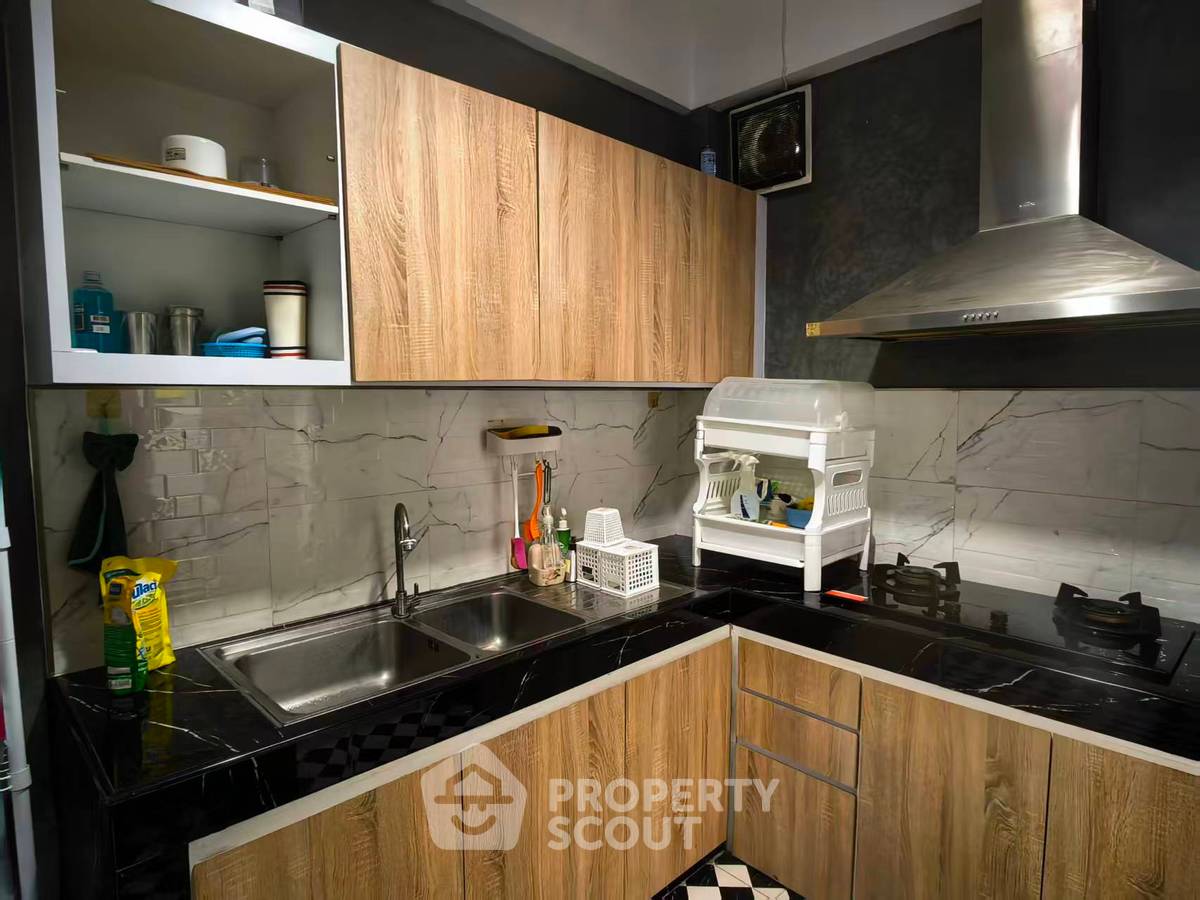 รูป ทาวน์เฮ้าส์ 2-ห้องนอน ใน สวนหลวง (ID 2966885) - รูปที่ 4/10