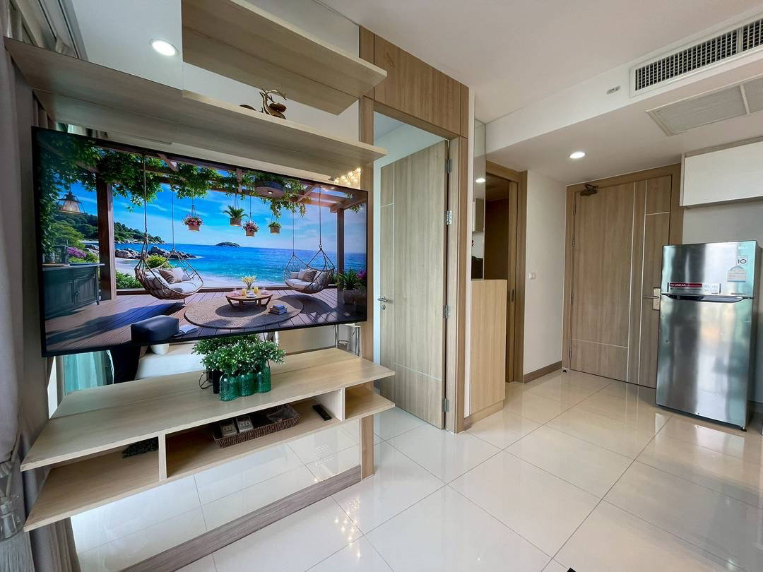 picture For sale The Riviera Wongmat Beach Corner Room - 4/34