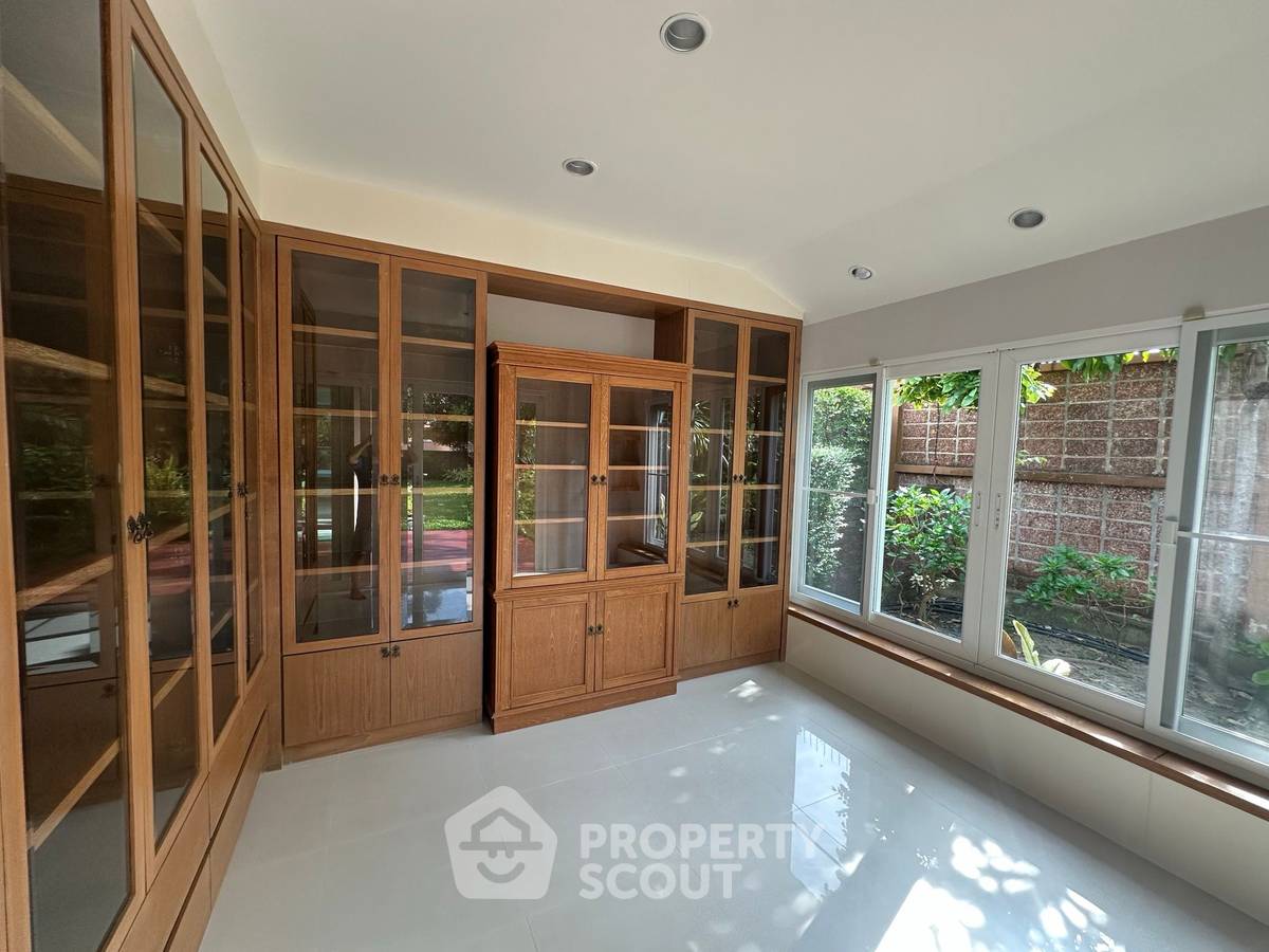 รูป บ้าน 4-ห้องนอน ที่ ลัดดารมย์ อีลีแกนซ์ พระราม 5-2 ใน บางขุนกอง (ID 2972380) - รูปที่ 22/38