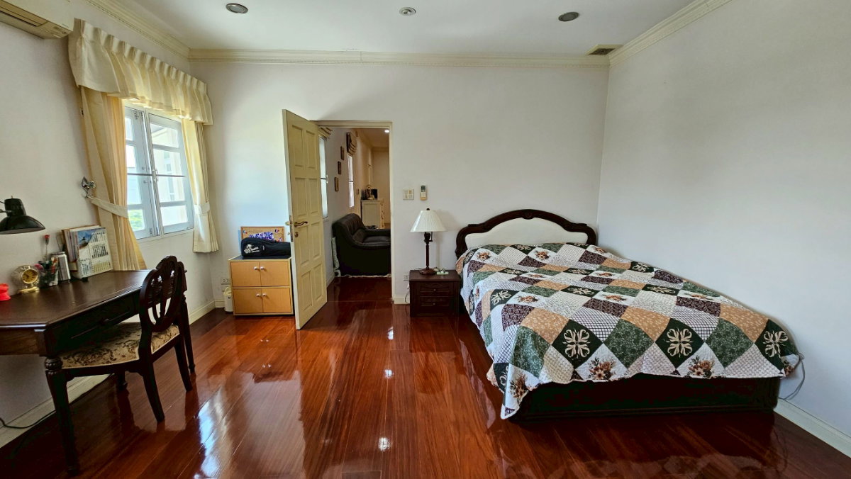 รูป ขายบ้านเดี่ยวริมทะเลสาบ หมู่บ้านกฤษดานคร ปิ่นเกล้า-พุทธมณฑลสาย2  - รูปที่ 12/21