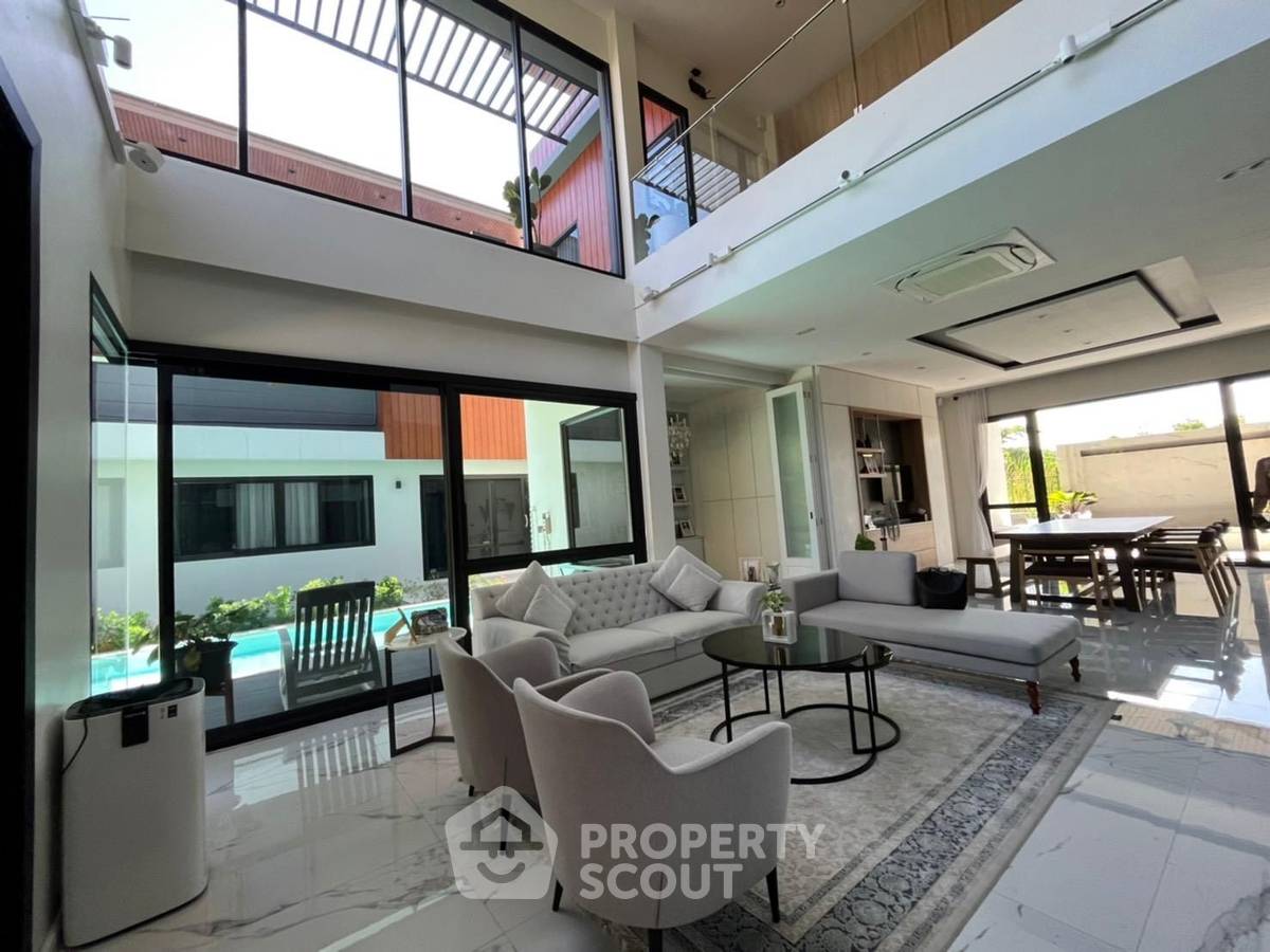 รูป วิลล่า 4-ห้องนอน ใน สวนหลวง (ID 2971010) - รูปที่ 26/29