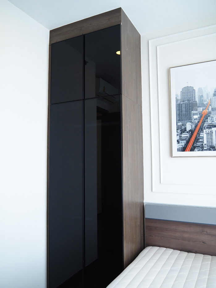 picture Ready to move 2 bed 1 bath condo for rent Park Origin Thonglor - 6/18