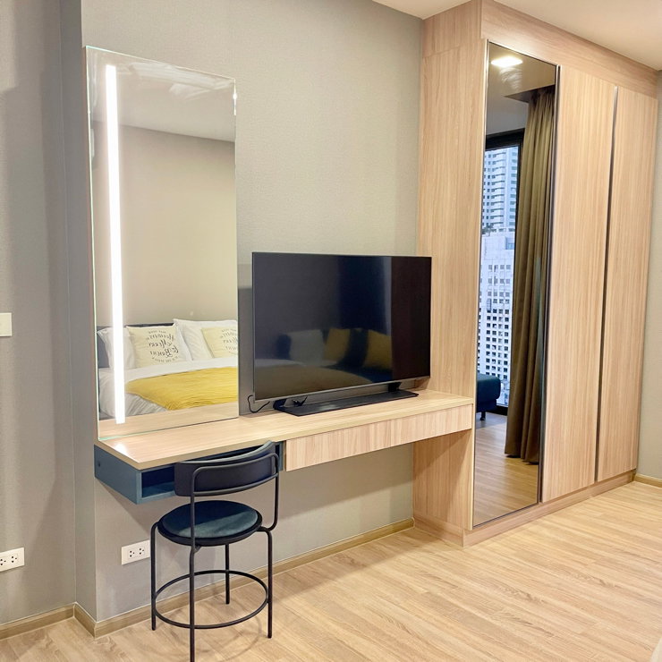picture 🏙️ XT Phayathai | Rare 42 sqm Unit on High Floor - 8/14
