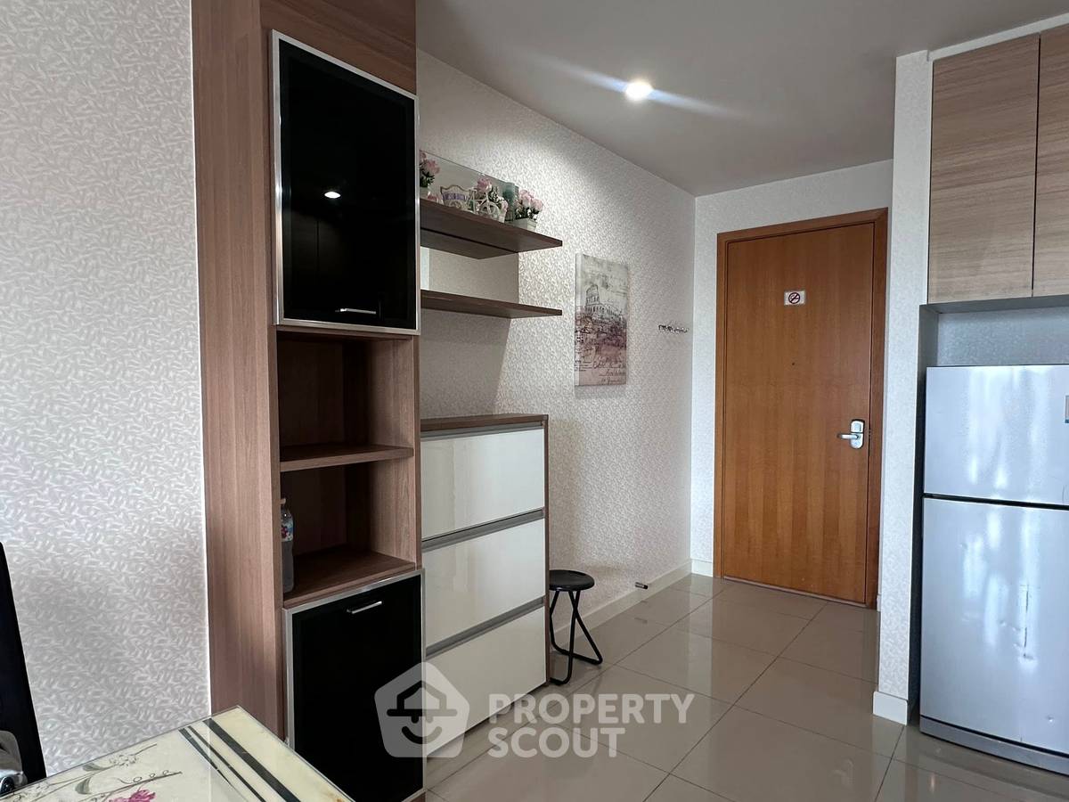 picture 2-BR Condo at Circle Condominium near MRT Phetchaburi (ID 2970823) - 9/20