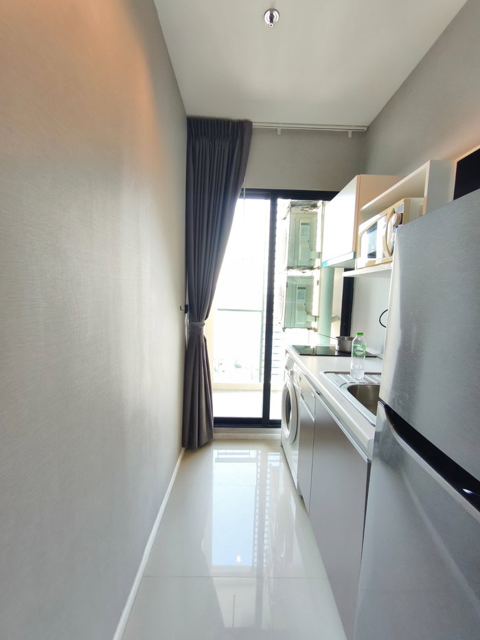 รูป Condo for RENT :   Knightsbridge Skyriver Ocean  size 62 sqm. 2 Bed / 2 Bath (Bathtub) / River View /Balcony /Closed Kitchen   𝐅𝐥𝐨𝐨𝐫 : 22nd   - รูปที่ 17/23